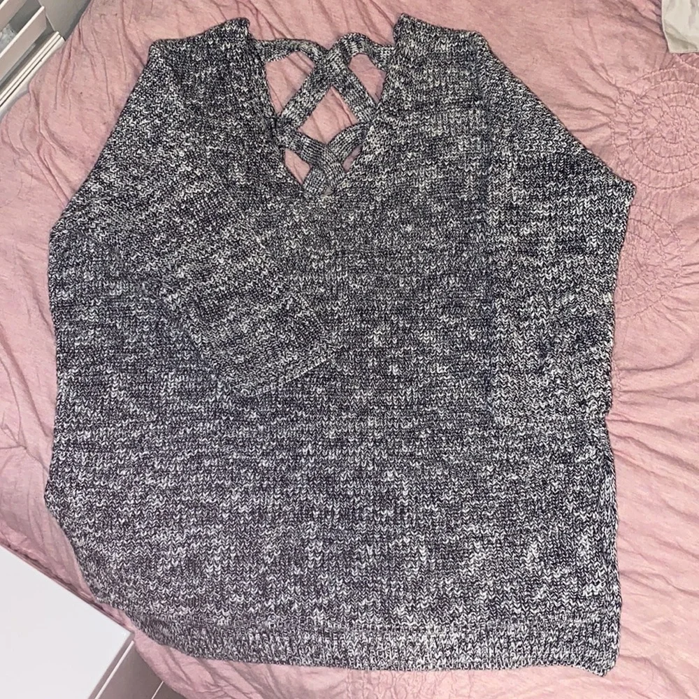 Express quarter sleeve sweater - Picture 5 of 7